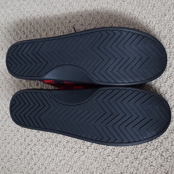 Buffalo Plaid Sneakers - Picture 4 of 7